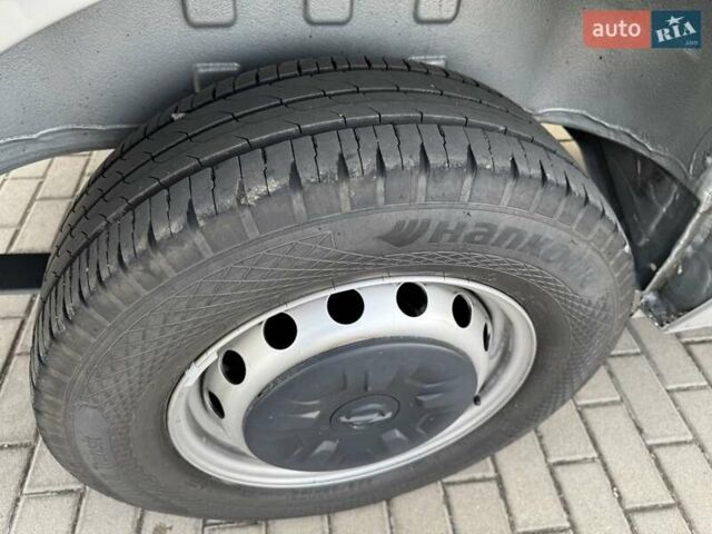 Серый Опель Movano, объемом двигателя 2.3 л и пробегом 218 тыс. км за 21700 $, фото 23 на Automoto.ua