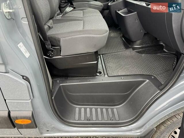 Серый Опель Movano, объемом двигателя 2.3 л и пробегом 207 тыс. км за 21200 $, фото 15 на Automoto.ua