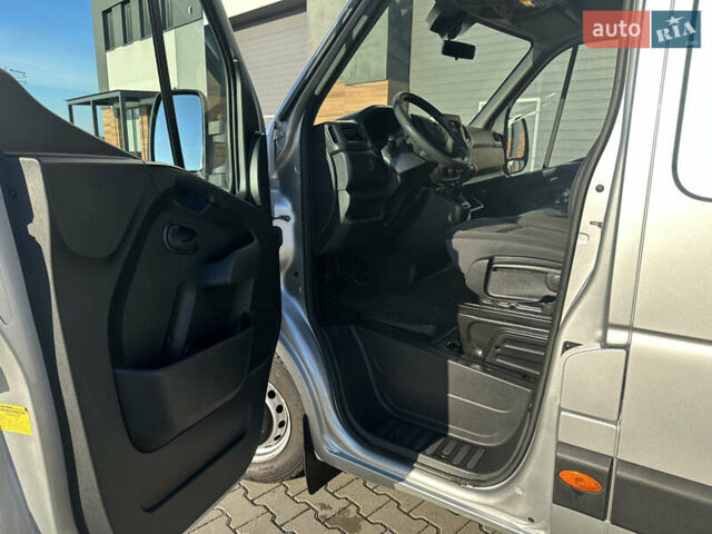 Серый Опель Movano, объемом двигателя 2.3 л и пробегом 240 тыс. км за 18700 $, фото 23 на Automoto.ua