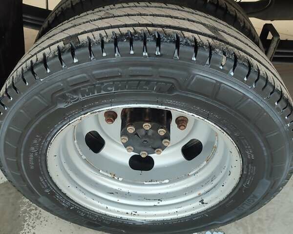 Серый Опель Movano, объемом двигателя 0 л и пробегом 50 тыс. км за 27950 $, фото 24 на Automoto.ua