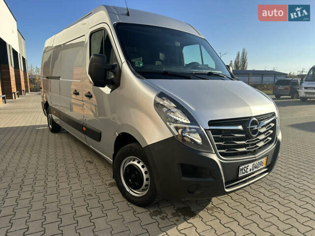 Серый Опель Movano, объемом двигателя 2.3 л и пробегом 240 тыс. км за 18700 $, фото 4 на Automoto.ua