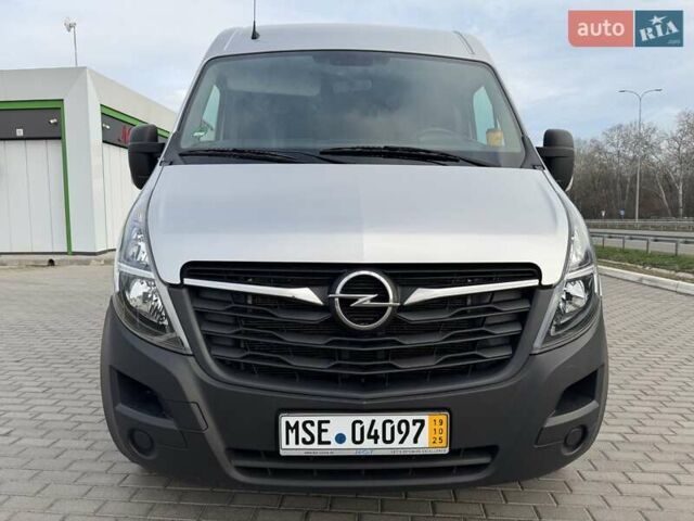 Серый Опель Movano, объемом двигателя 2.3 л и пробегом 218 тыс. км за 21700 $, фото 4 на Automoto.ua