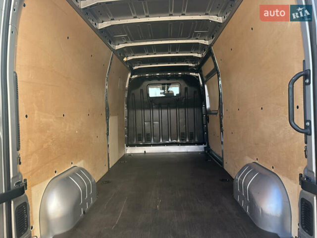 Серый Опель Movano, объемом двигателя 2.3 л и пробегом 240 тыс. км за 18700 $, фото 20 на Automoto.ua