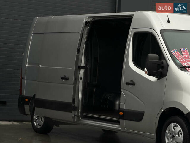 Сірий Опель Movano, об'ємом двигуна 2.3 л та пробігом 99 тис. км за 19900 $, фото 13 на Automoto.ua