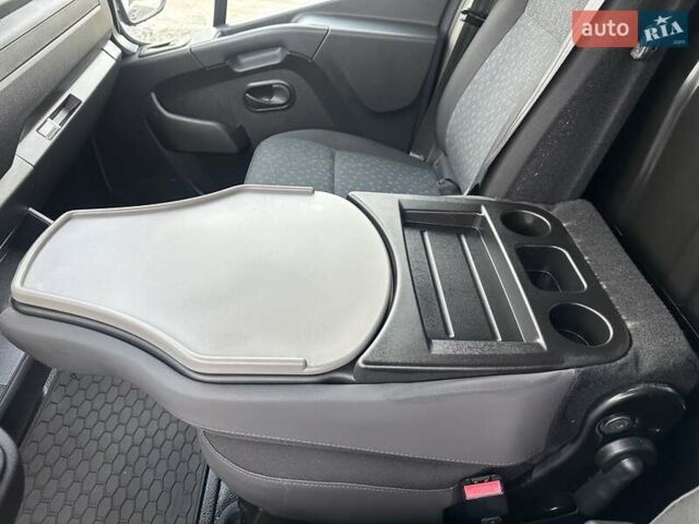 Сірий Опель Movano, об'ємом двигуна 2.3 л та пробігом 208 тис. км за 18900 $, фото 39 на Automoto.ua