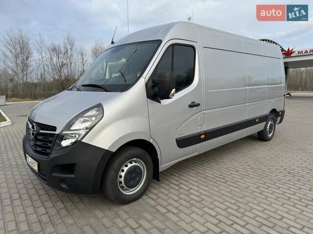 Серый Опель Movano, объемом двигателя 2.3 л и пробегом 218 тыс. км за 21700 $, фото 1 на Automoto.ua