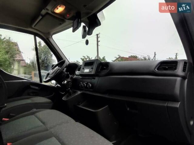 Сірий Опель Movano, об'ємом двигуна 0 л та пробігом 49 тис. км за 28500 $, фото 8 на Automoto.ua