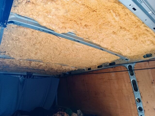 Сірий Опель Movano, об'ємом двигуна 3 л та пробігом 234 тис. км за 8000 $, фото 6 на Automoto.ua