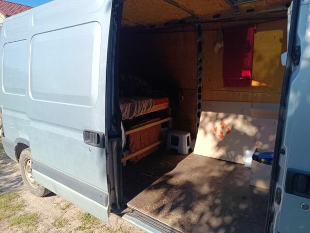 Сірий Опель Movano, об'ємом двигуна 3 л та пробігом 234 тис. км за 8000 $, фото 3 на Automoto.ua