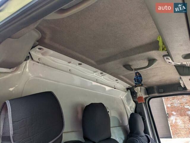 Сірий Опель Movano, об'ємом двигуна 2.46 л та пробігом 527 тис. км за 6300 $, фото 5 на Automoto.ua