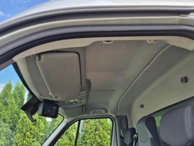 Серый Опель Movano, объемом двигателя 2.3 л и пробегом 160 тыс. км за 9599 $, фото 11 на Automoto.ua