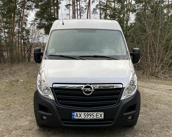 Серый Опель Movano, объемом двигателя 2.3 л и пробегом 285 тыс. км за 13900 $, фото 3 на Automoto.ua