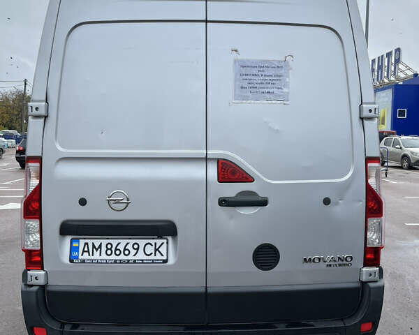Сірий Опель Movano, об'ємом двигуна 2.3 л та пробігом 330 тис. км за 14500 $, фото 5 на Automoto.ua
