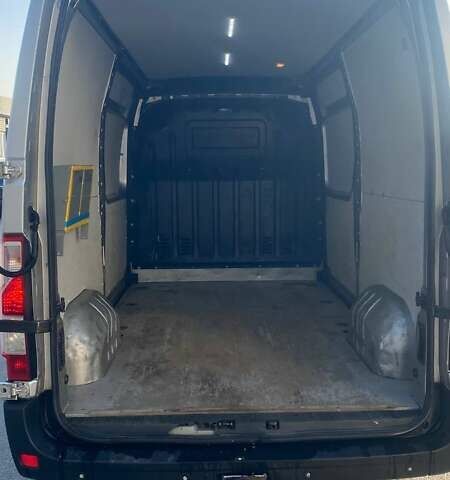 Серый Опель Movano, объемом двигателя 2.3 л и пробегом 600 тыс. км за 8750 $, фото 7 на Automoto.ua
