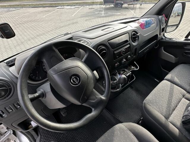 Серый Опель Movano, объемом двигателя 2.3 л и пробегом 250 тыс. км за 16500 $, фото 7 на Automoto.ua