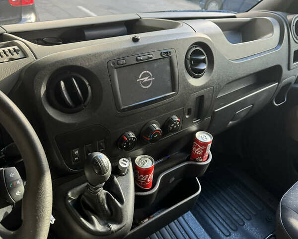 Сірий Опель Movano, об'ємом двигуна 2.3 л та пробігом 228 тис. км за 14900 $, фото 10 на Automoto.ua