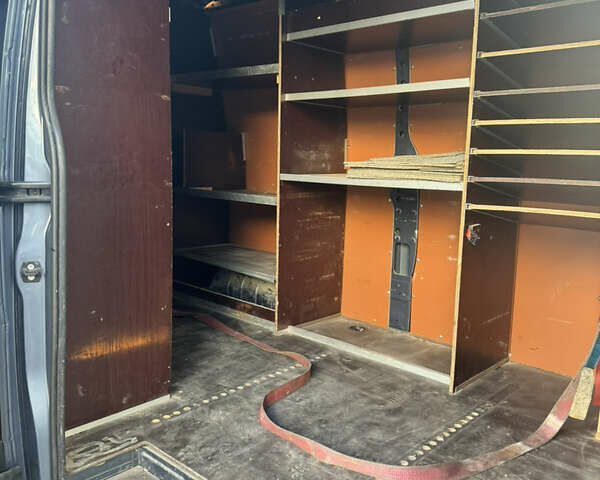 Сірий Опель Movano, об'ємом двигуна 2.3 л та пробігом 228 тис. км за 14900 $, фото 4 на Automoto.ua