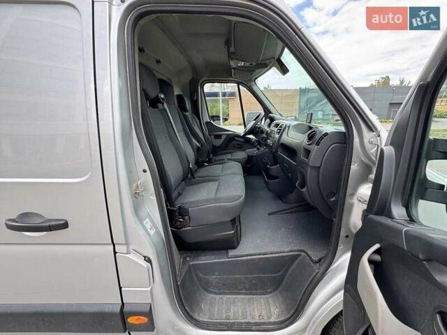 Серый Опель Movano, объемом двигателя 2.3 л и пробегом 148 тыс. км за 20000 $, фото 11 на Automoto.ua