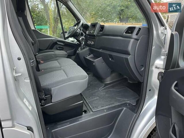 Серый Опель Movano, объемом двигателя 2.3 л и пробегом 166 тыс. км за 18499 $, фото 24 на Automoto.ua