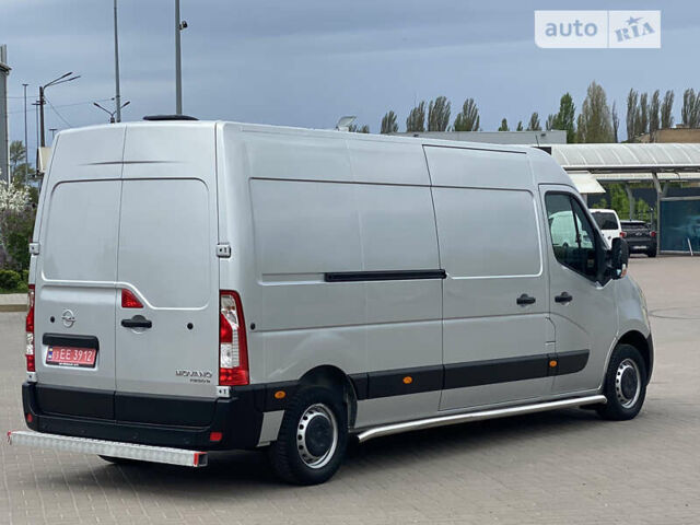 Серый Опель Movano, объемом двигателя 2.3 л и пробегом 281 тыс. км за 20700 $, фото 13 на Automoto.ua