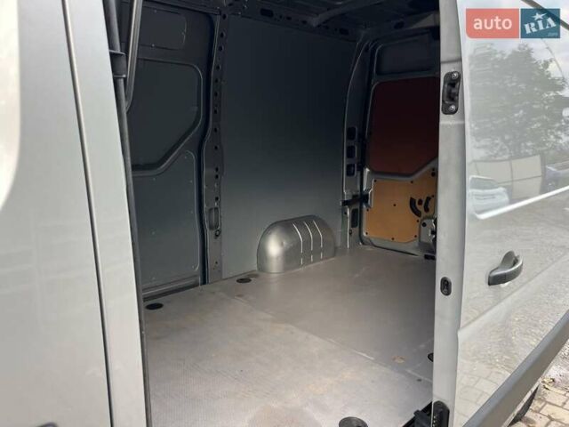 Серый Опель Movano, объемом двигателя 2.3 л и пробегом 166 тыс. км за 18499 $, фото 10 на Automoto.ua