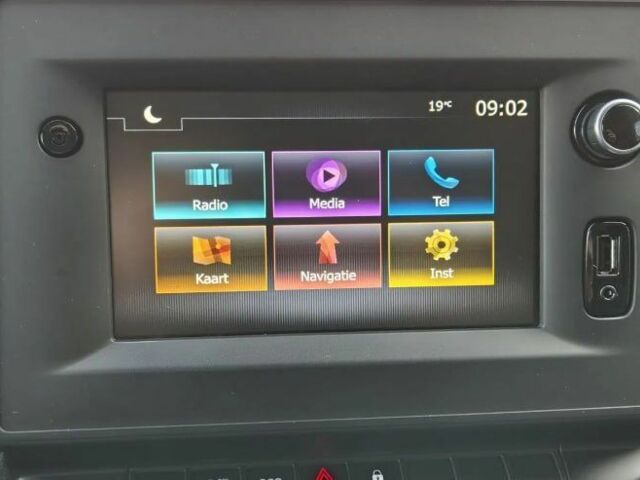 Сірий Опель Movano, об'ємом двигуна 2.3 л та пробігом 150 тис. км за 12829 $, фото 4 на Automoto.ua