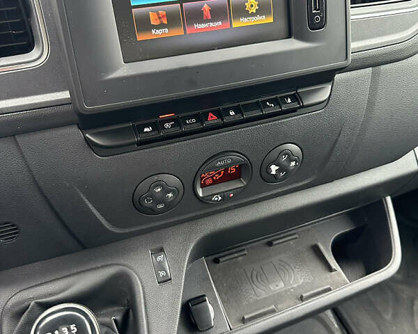 Серый Опель Movano, объемом двигателя 2.3 л и пробегом 198 тыс. км за 21000 $, фото 13 на Automoto.ua