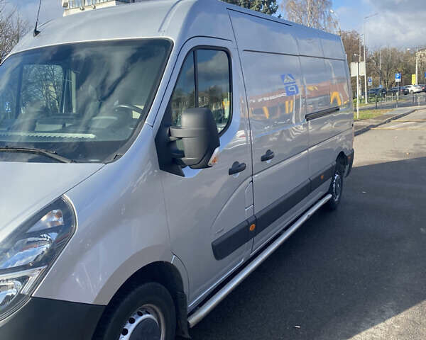 Серый Опель Movano, объемом двигателя 2.3 л и пробегом 231 тыс. км за 19500 $, фото 1 на Automoto.ua