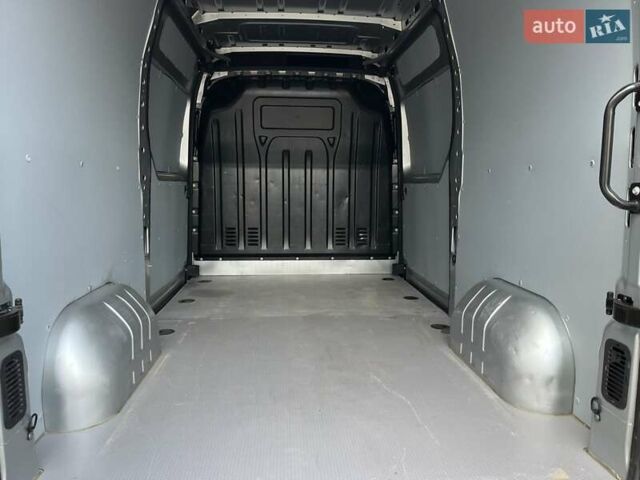 Серый Опель Movano, объемом двигателя 2.3 л и пробегом 166 тыс. км за 18499 $, фото 11 на Automoto.ua