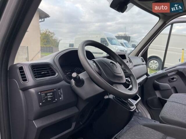 Серый Опель Movano, объемом двигателя 2.3 л и пробегом 166 тыс. км за 18499 $, фото 18 на Automoto.ua