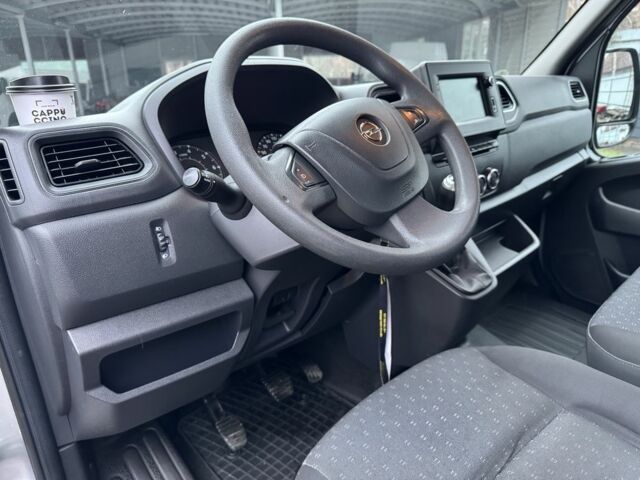 Серый Опель Movano, объемом двигателя 0 л и пробегом 200 тыс. км за 21700 $, фото 21 на Automoto.ua