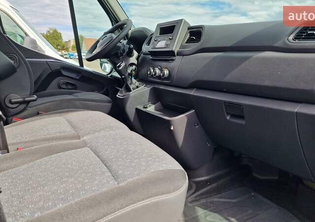 Серый Опель Movano, объемом двигателя 2.3 л и пробегом 166 тыс. км за 19900 $, фото 8 на Automoto.ua