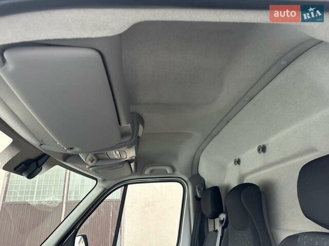 Серый Опель Movano, объемом двигателя 2.3 л и пробегом 208 тыс. км за 18500 $, фото 20 на Automoto.ua