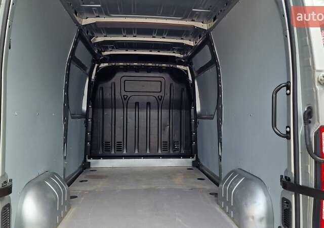 Серый Опель Movano, объемом двигателя 2.3 л и пробегом 166 тыс. км за 19900 $, фото 12 на Automoto.ua