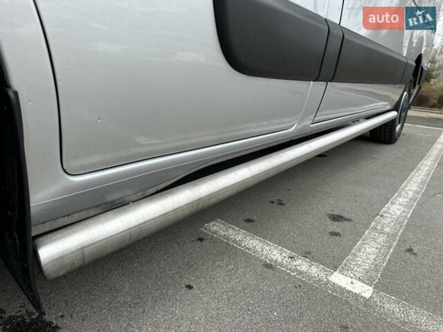 Серый Опель Movano, объемом двигателя 0 л и пробегом 254 тыс. км за 18950 $, фото 24 на Automoto.ua