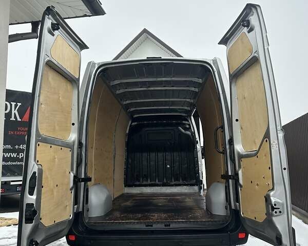 Серый Опель Movano, объемом двигателя 2.3 л и пробегом 208 тыс. км за 18500 $, фото 30 на Automoto.ua
