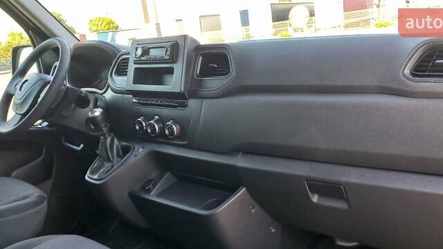 Серый Опель Movano, объемом двигателя 0 л и пробегом 357 тыс. км за 19700 $, фото 64 на Automoto.ua