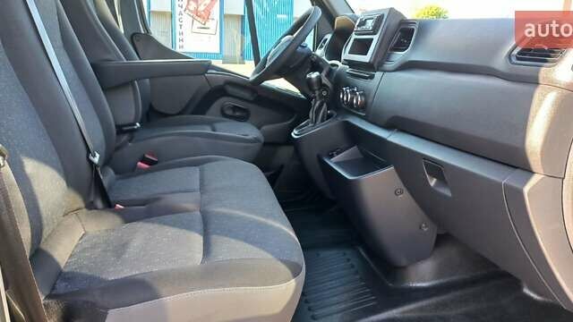 Серый Опель Movano, объемом двигателя 0 л и пробегом 357 тыс. км за 19700 $, фото 60 на Automoto.ua