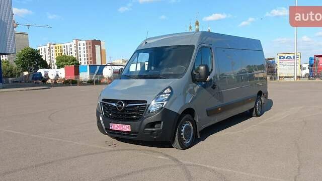 Серый Опель Movano, объемом двигателя 0 л и пробегом 357 тыс. км за 19700 $, фото 2 на Automoto.ua