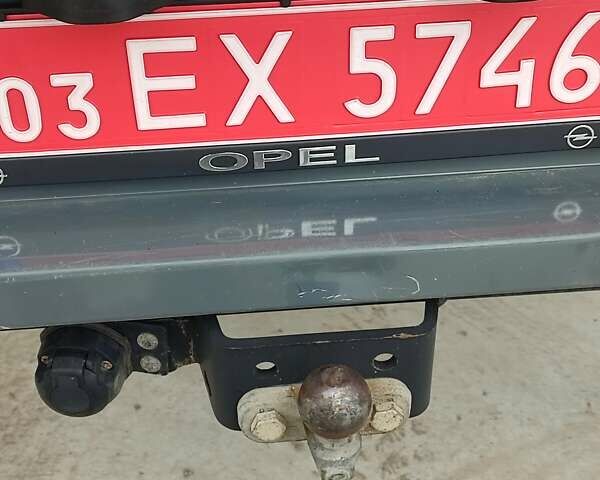 Сірий Опель Movano, об'ємом двигуна 2.3 л та пробігом 181 тис. км за 27550 $, фото 22 на Automoto.ua