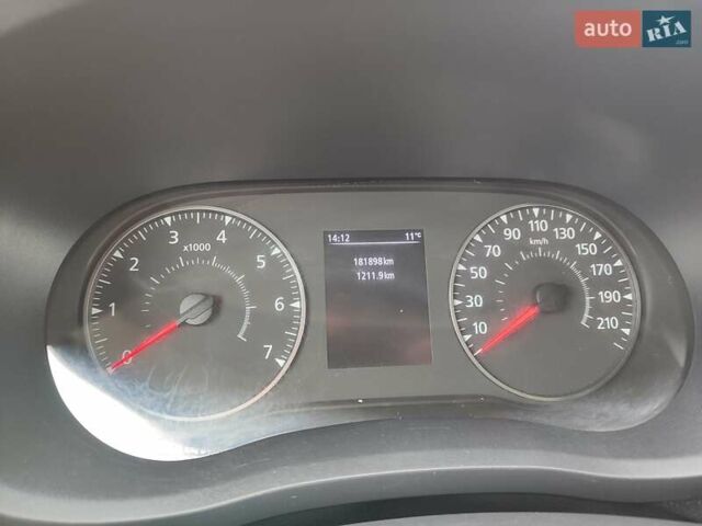 Сірий Опель Movano, об'ємом двигуна 2.3 л та пробігом 181 тис. км за 27550 $, фото 11 на Automoto.ua