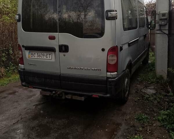 Серый Опель Movano, объемом двигателя 2.5 л и пробегом 369 тыс. км за 7500 $, фото 2 на Automoto.ua