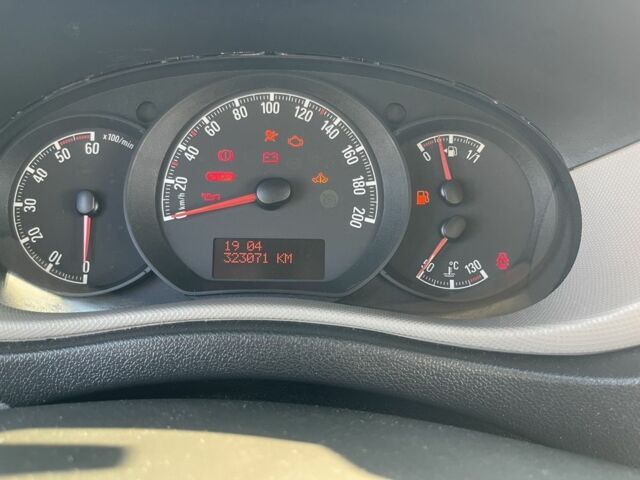 Сірий Опель Movano, об'ємом двигуна 2.3 л та пробігом 323 тис. км за 14500 $, фото 7 на Automoto.ua