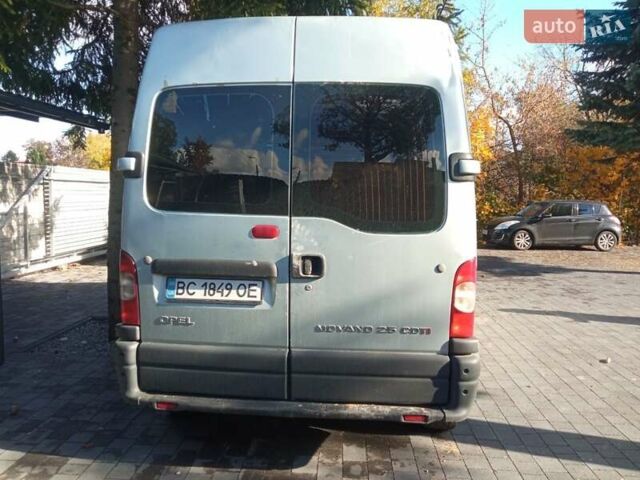 Серый Опель Movano, объемом двигателя 2.5 л и пробегом 480 тыс. км за 7200 $, фото 3 на Automoto.ua