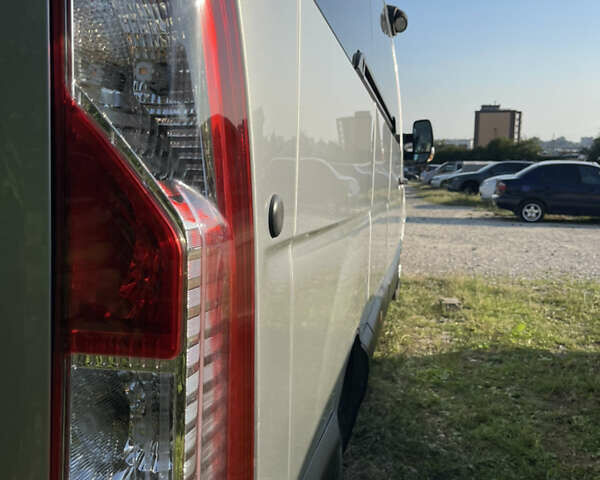 Серый Опель Movano, объемом двигателя 2.3 л и пробегом 323 тыс. км за 15500 $, фото 17 на Automoto.ua