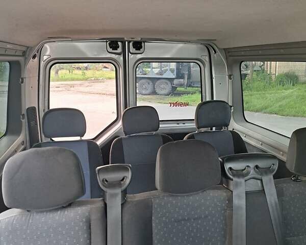 Серый Опель Movano, объемом двигателя 2.3 л и пробегом 275 тыс. км за 12000 $, фото 37 на Automoto.ua