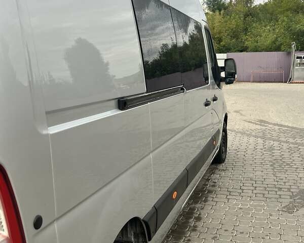 Серый Опель Movano, объемом двигателя 2.3 л и пробегом 550 тыс. км за 14900 $, фото 31 на Automoto.ua