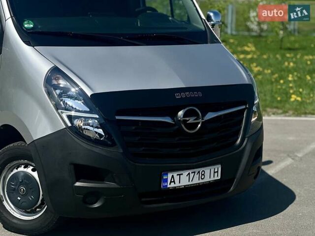 Серый Опель Movano, объемом двигателя 2.3 л и пробегом 160 тыс. км за 22300 $, фото 5 на Automoto.ua