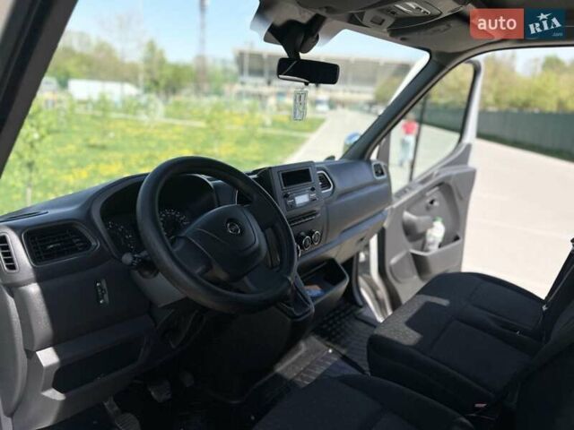 Серый Опель Movano, объемом двигателя 2.3 л и пробегом 160 тыс. км за 22300 $, фото 22 на Automoto.ua