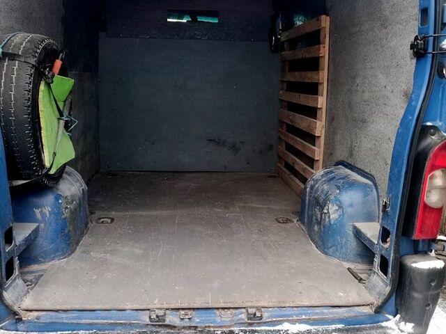 Синій Опель Movano, об'ємом двигуна 2.5 л та пробігом 506 тис. км за 3000 $, фото 6 на Automoto.ua